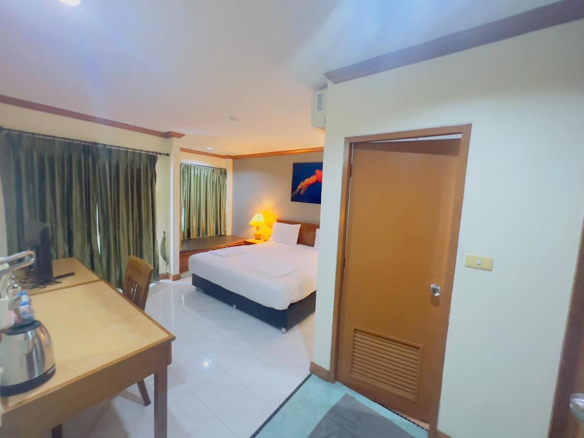 Royal Vista Otel Patong Dış mekan fotoğraf