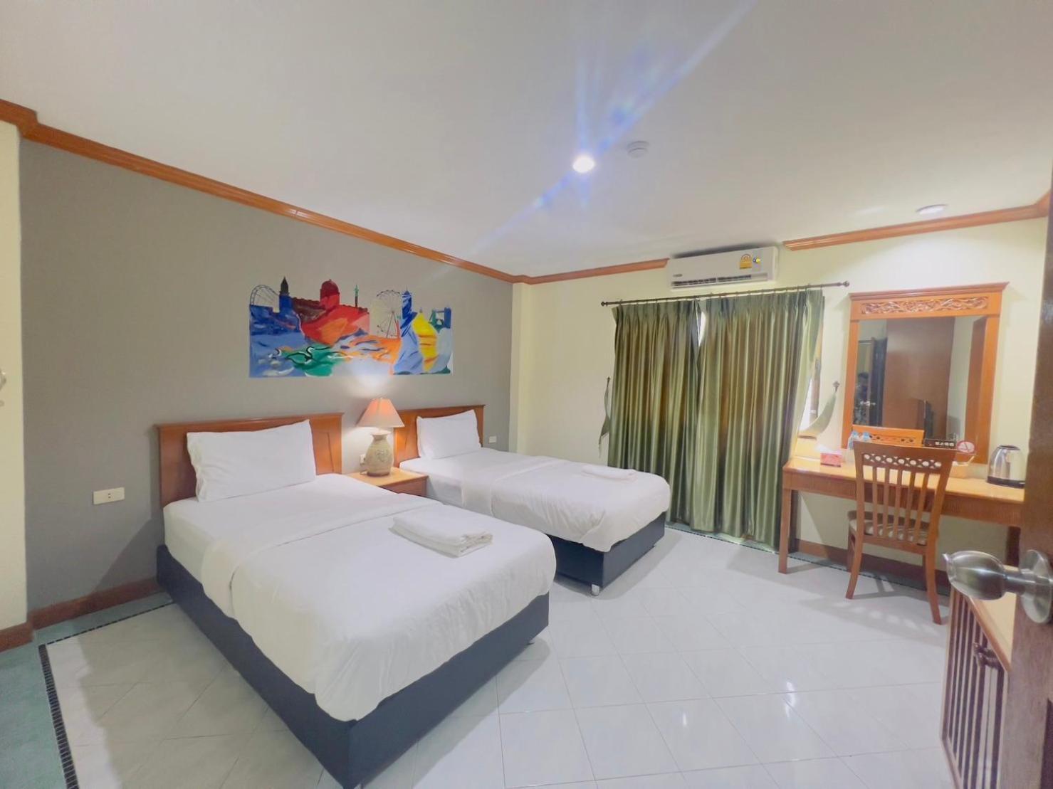Royal Vista Otel Patong Dış mekan fotoğraf