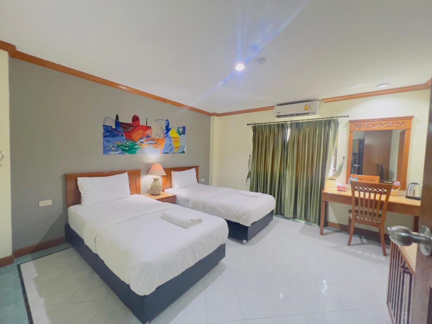 Royal Vista Otel Patong Dış mekan fotoğraf