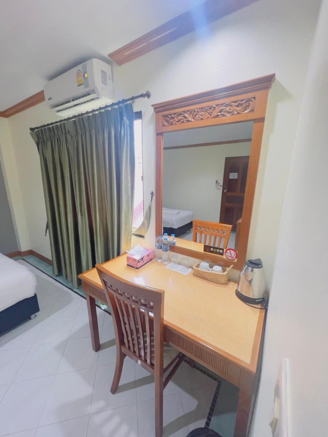 Royal Vista Otel Patong Dış mekan fotoğraf