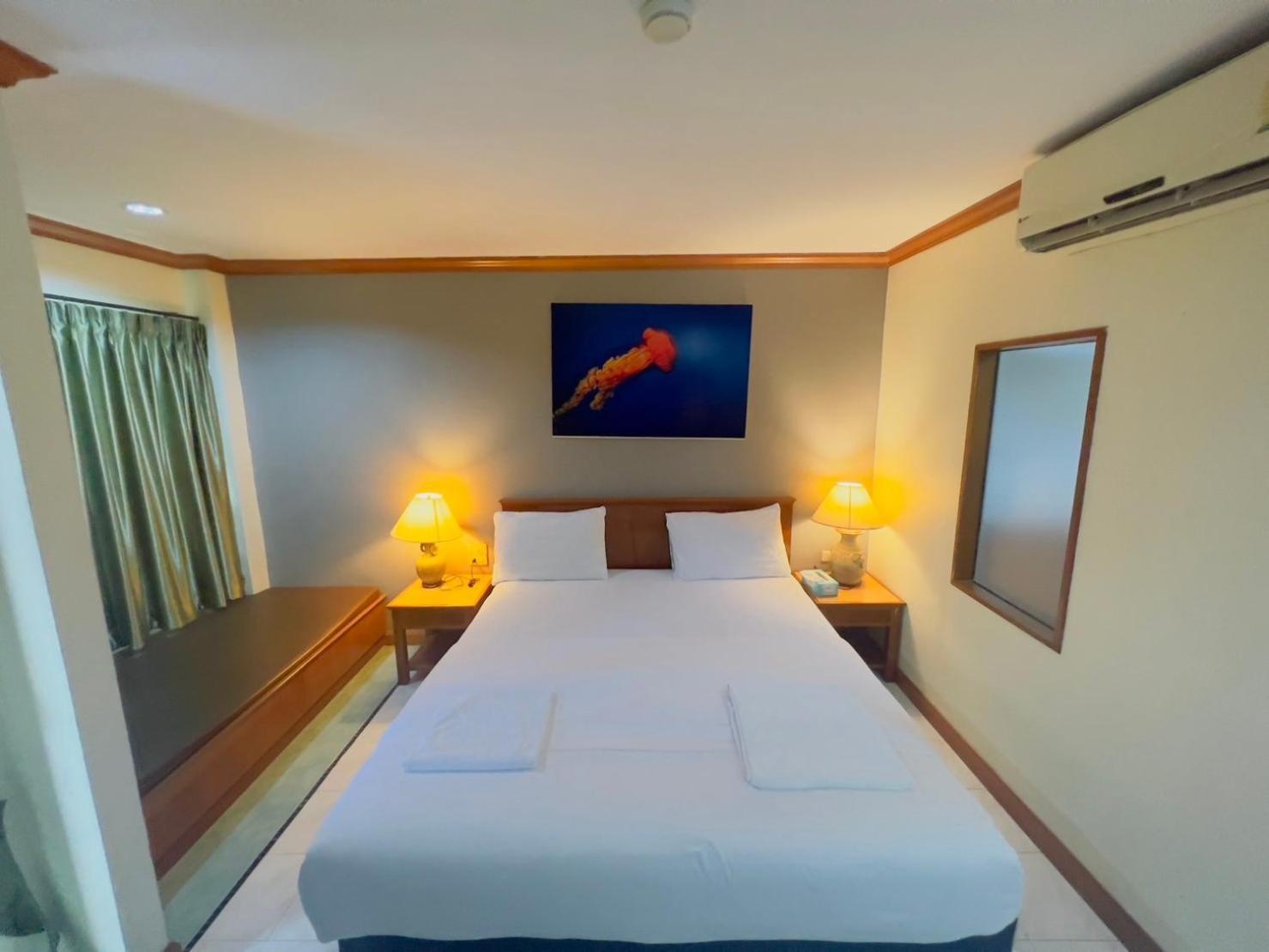 Royal Vista Otel Patong Dış mekan fotoğraf