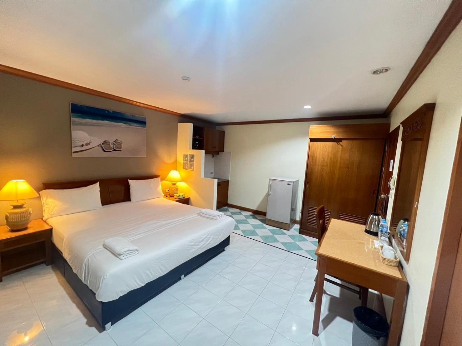 Royal Vista Otel Patong Dış mekan fotoğraf